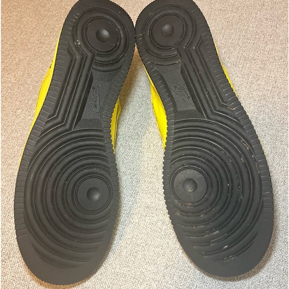 Gore Tex X Air Force 1 Low ‘Dynamic Yellow’ CK 2630 701 - Picture 6 of 7